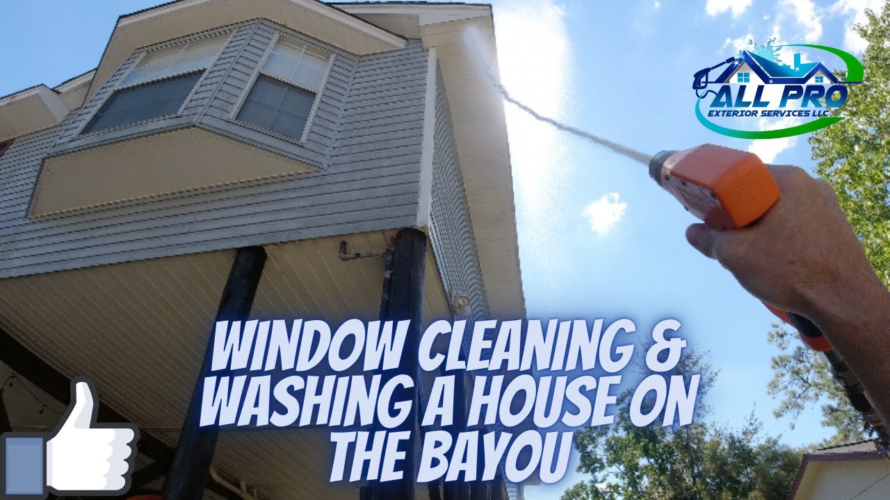 Why Monthly Window Washing Is More Cost-Effective Than Quarterly: An Expert Guide